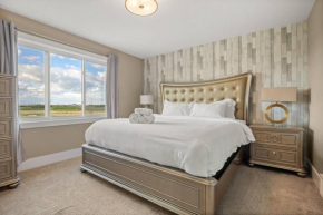 Spacious Home Near Anthony Henday with 2 Living Rooms, Netflix, Office Space, AC, Perfect for Families, Sleeps 13